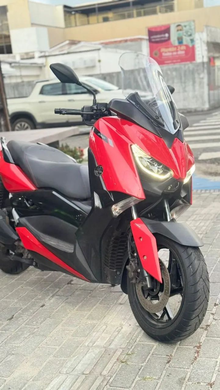 YAMAHA XMAX 250 ABS 2024 - Foto 4