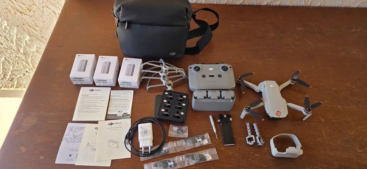 Drone DJI MINI 2 Fly More Combo