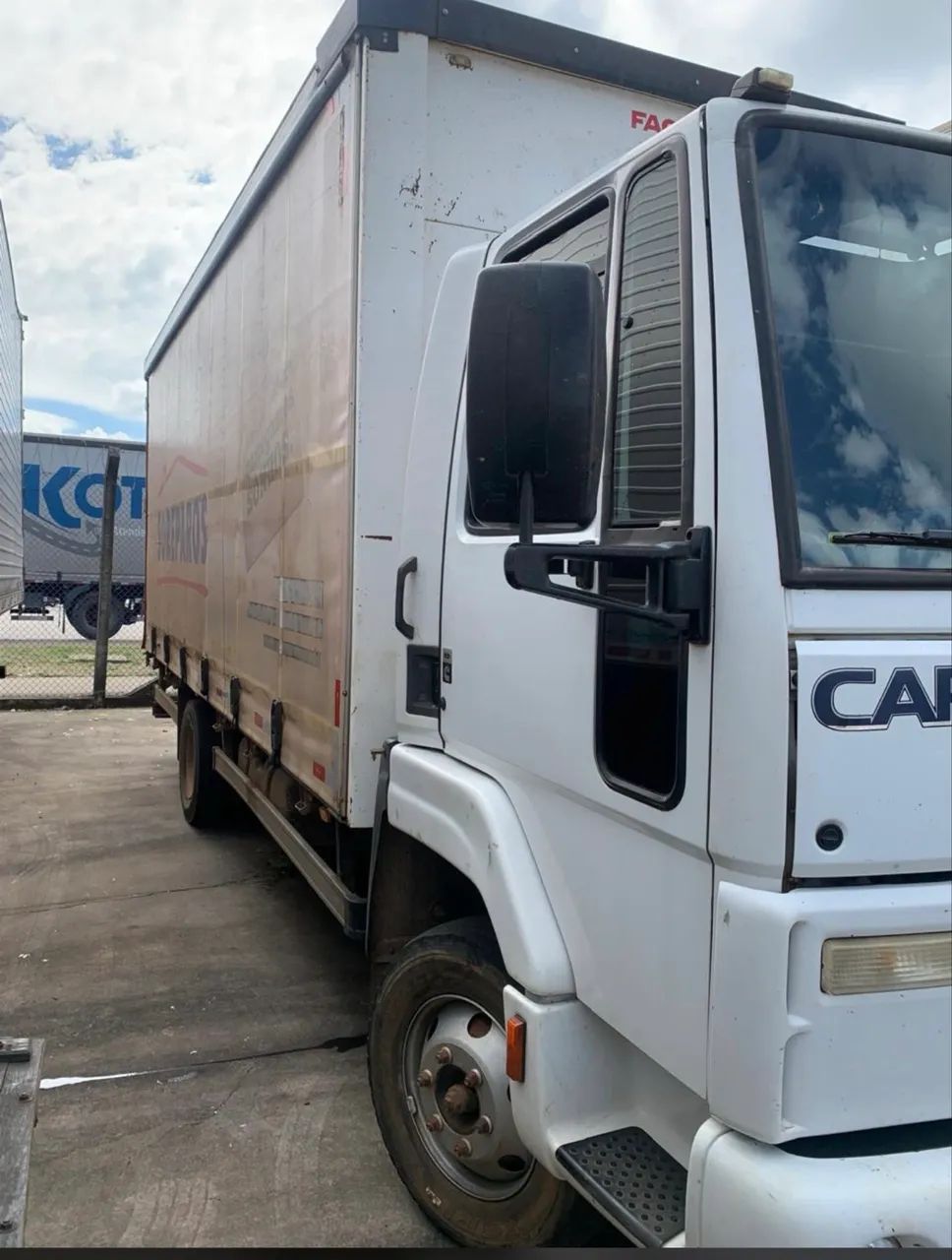 Cargo 815 - Foto 2