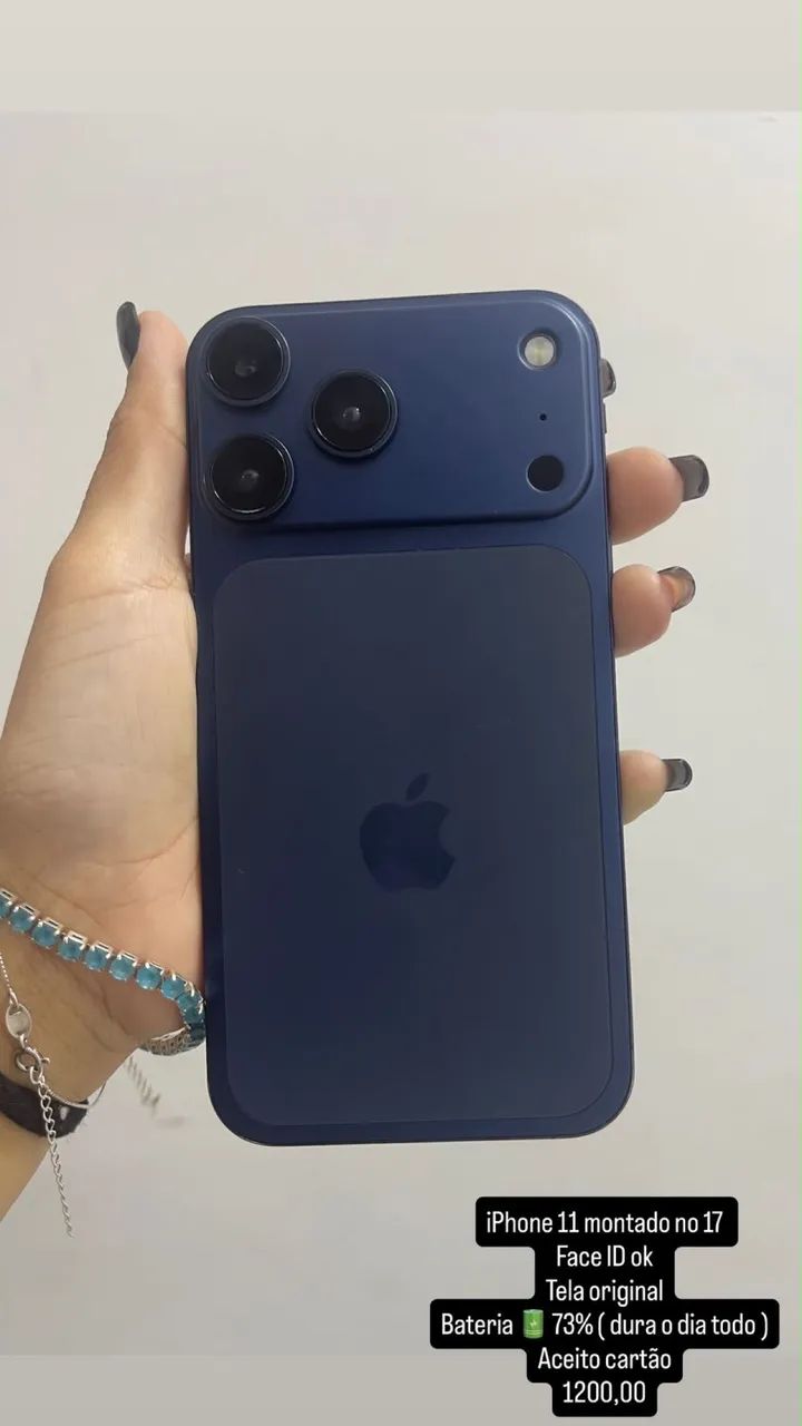 iPhone 11 montado no 17 pro