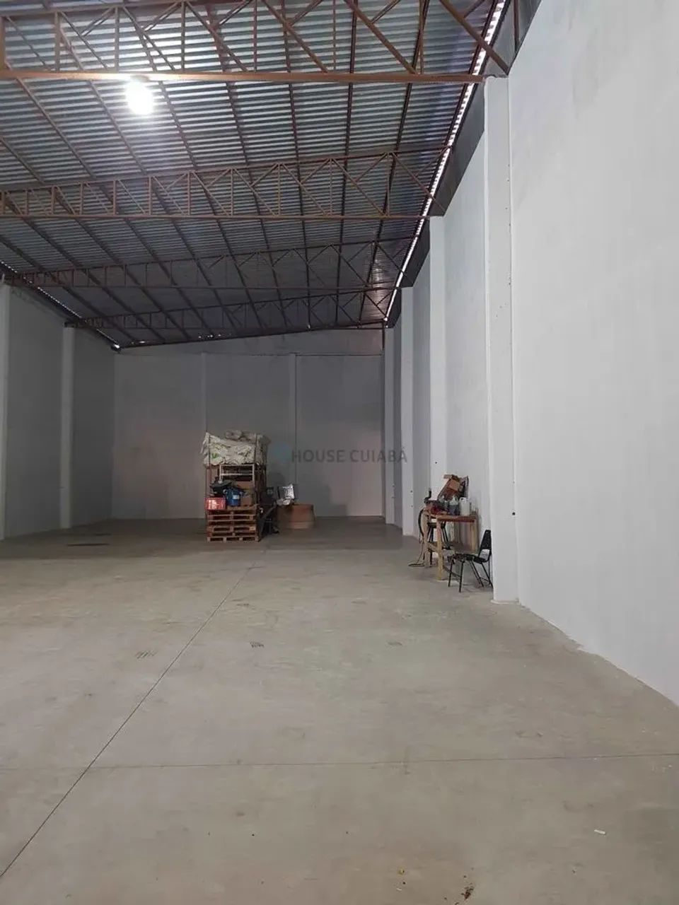 Galpão com 360 m2 de área construída - na região central de Cuiabá Mt - Foto 3