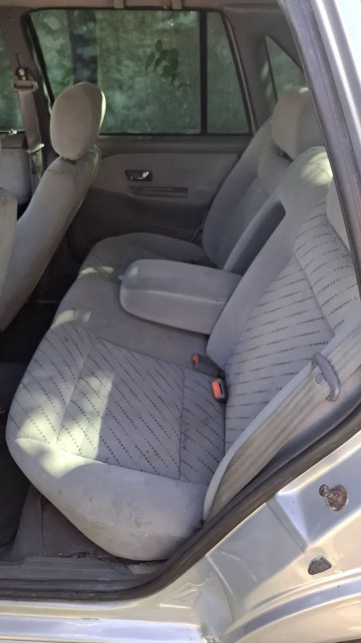 Volkswagen Santana 1.8 MI (álcool) 2002 - Foto 5