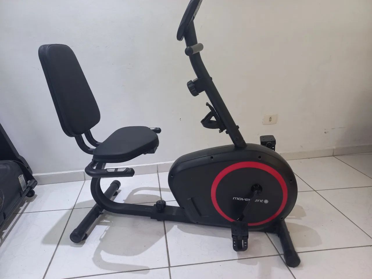 Bicicleta Ergométrica Horizontal Movement Home H2 