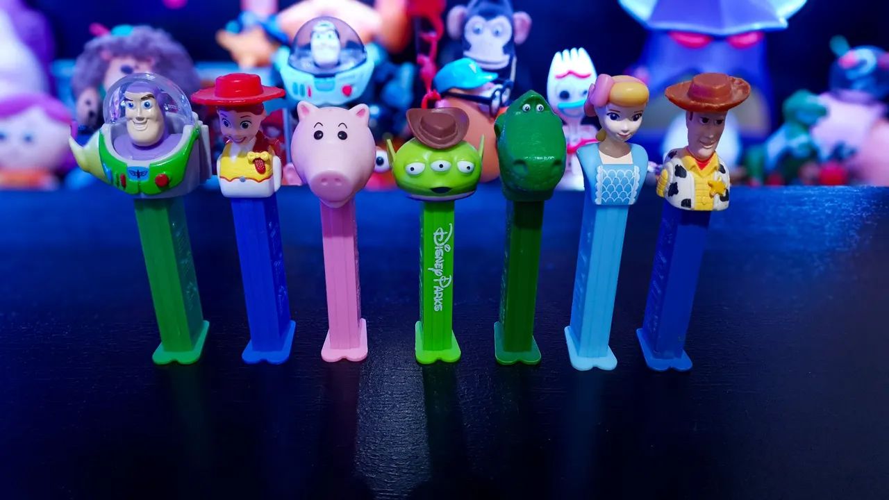 Toy Story coleção de Pez Dispenser+Brinde Mini Woody  - Foto 3