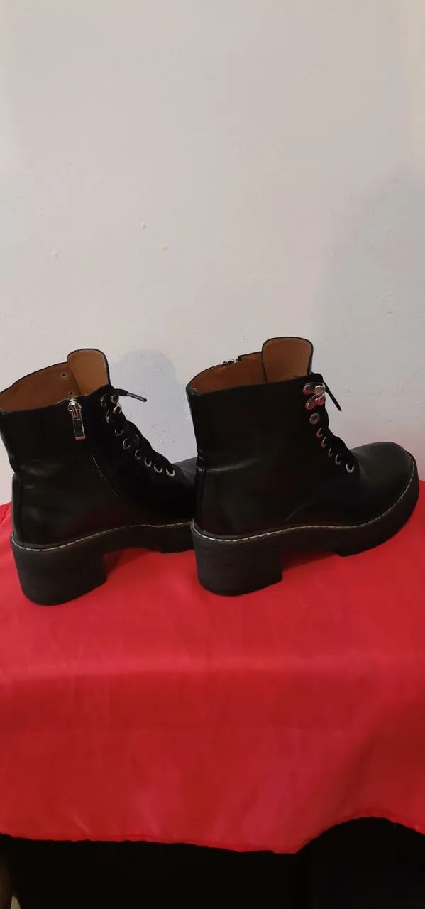 Botas Pool&Bear - Foto 2