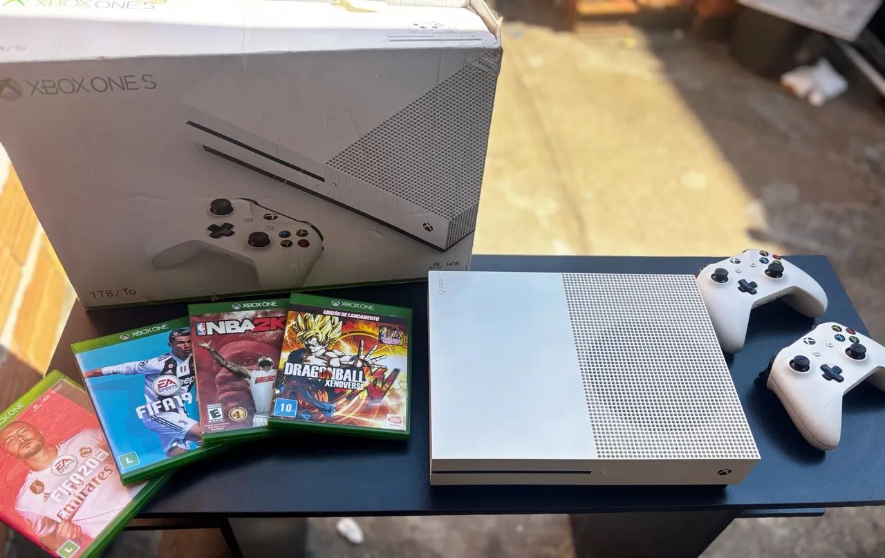 XBOX ONE S 1 TERABYTE - Foto 4