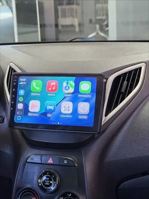 Faço instalação de multimídia câmera de ré sensor e acessórios automotivo EM DOMICÍLIO 