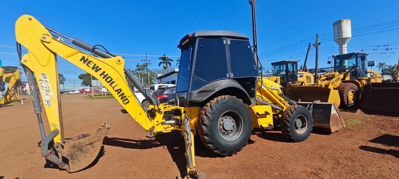 RETROESCAVADEIRA NEW HOLLAND B110B 2022