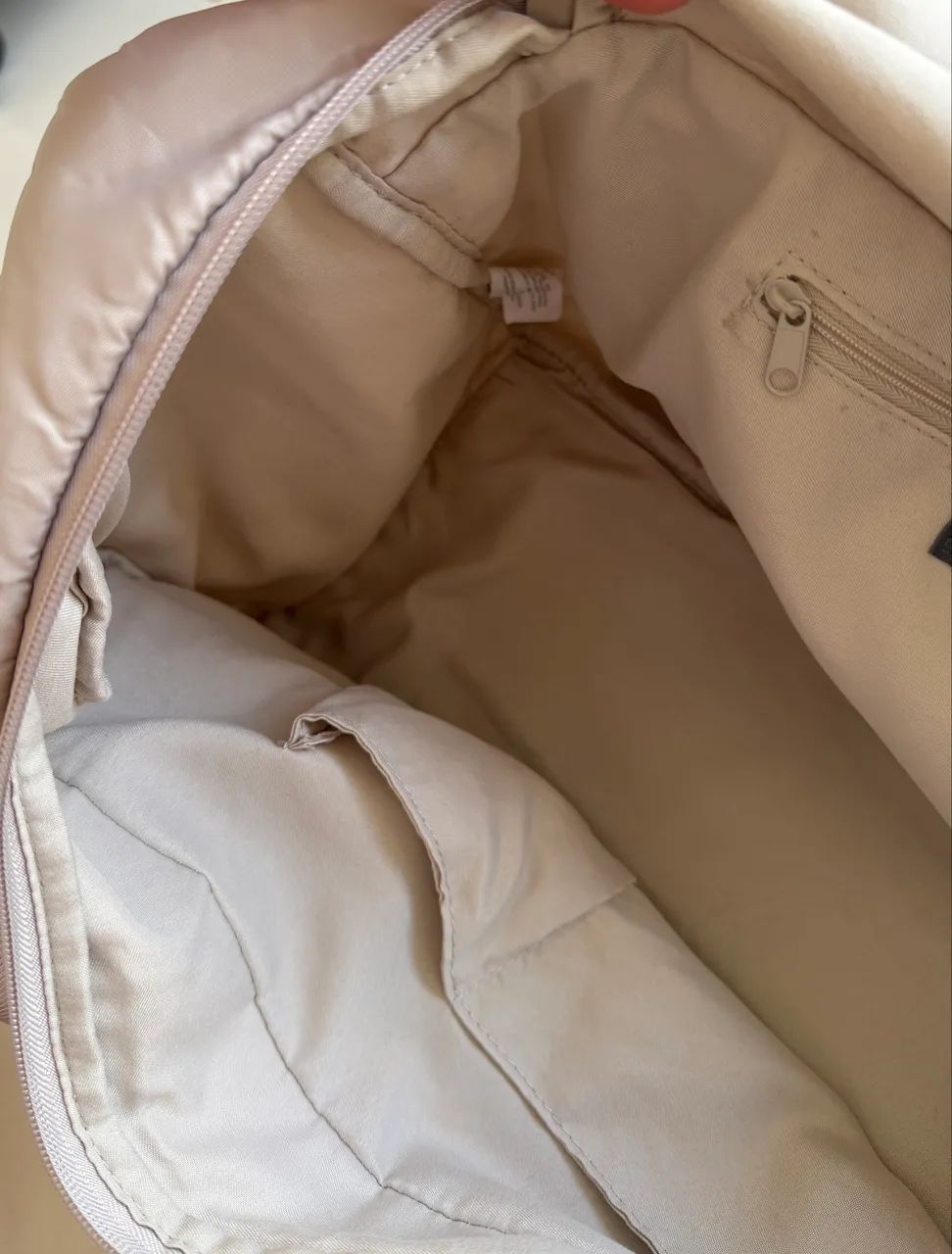 Bolsa bege de cetim  - Foto 4