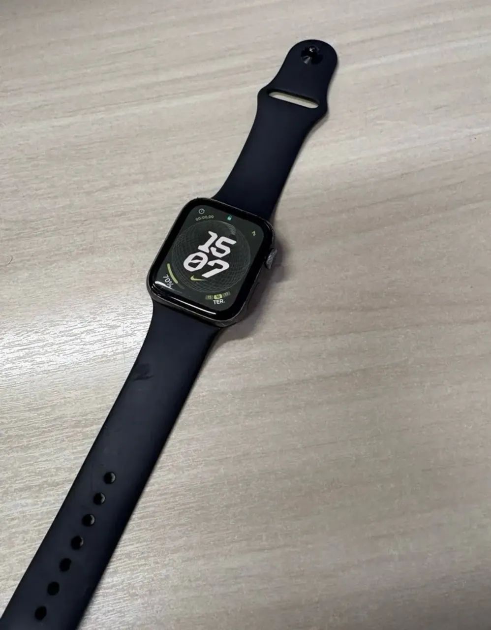 Apple Watch Series 5 - 44mm 