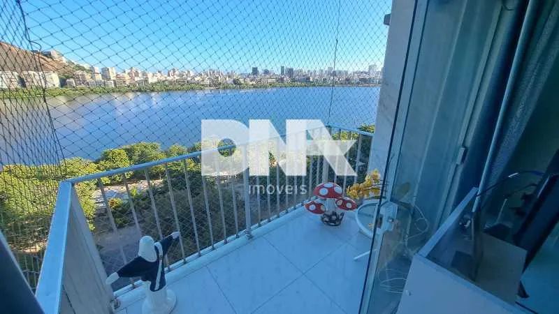 Apartamento : / Residencial / Lagoa