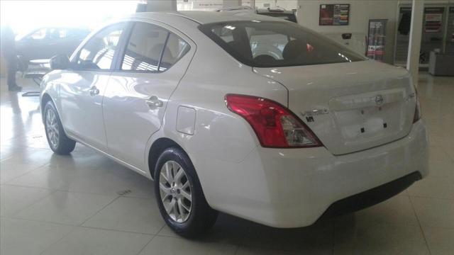 NISSAN VERSA 1.6 16V FLEXSTART SV 4P XTRONIC - Foto 4