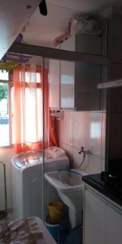 Apartamento 2 Dormts e sacada - Foto 10