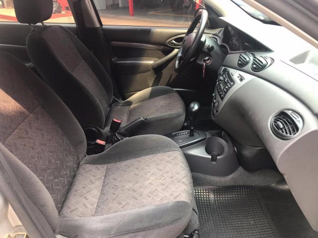 Ford Focus 2.0 automático completo unico bono super conservado - Foto 19