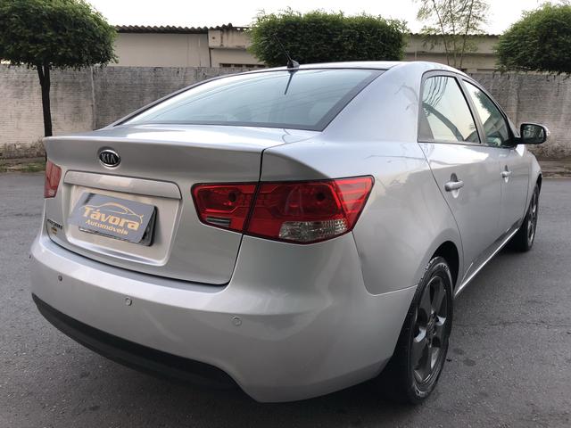Kia cerato 2011 ex2 mecânico com ar digital, completíssimo!!! - Foto 5