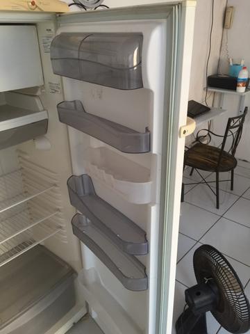 Geladeira - Foto 2