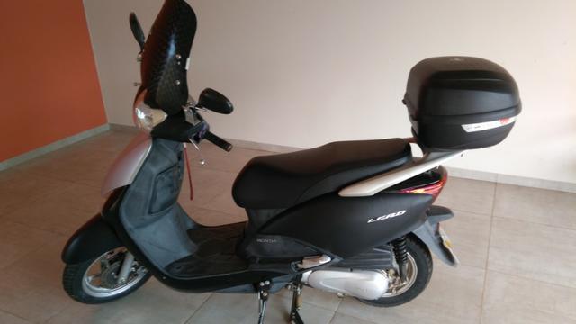 Vendo/Troco Honda Lead 2014