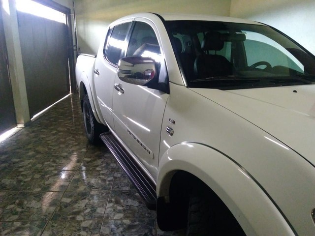 MITSUBISHI L200 2.5 4X4 CD TURBO DIESEL