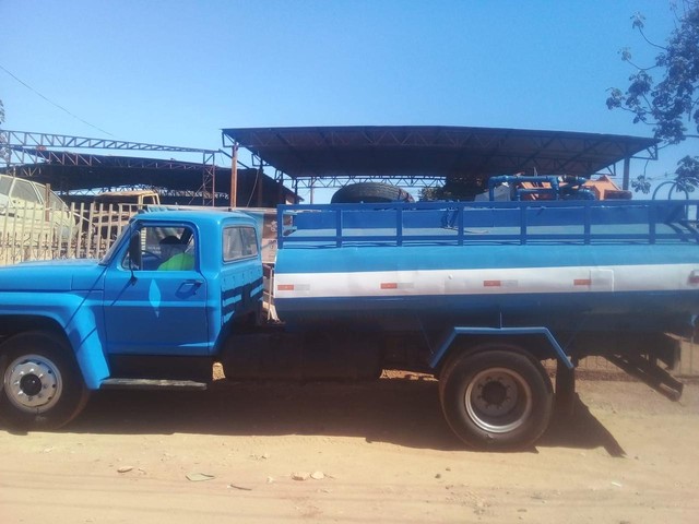 CAMINHÃO PIPA FORD 11000 ANO 1990