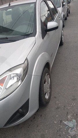 FIESTA SEDAN CLASS 1.6 COMPLETO