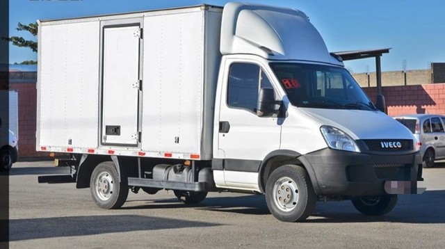 IVECO DAYLI ANO 2018