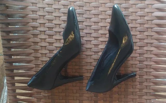 Sapato Verniz Preto  Zutti - Foto 2