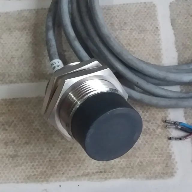 Sensor indutivo M 30 - Balluff - Foto 2