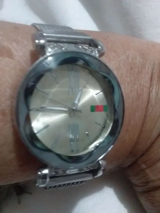 Relógio feminino  com strass - Foto 3