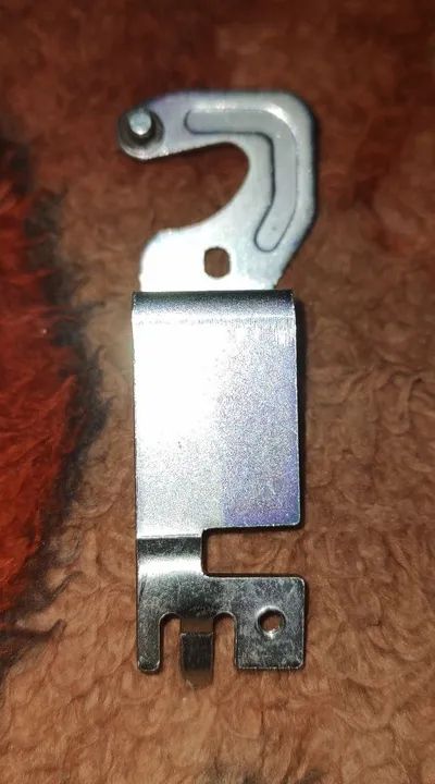 Dobradiça Superior + inferior porta Microondas Electrolux ME044 - Foto 2