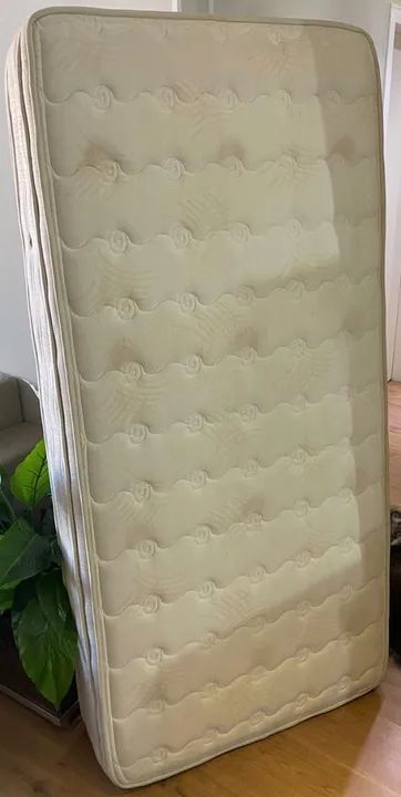Colchão Solteiro de Molas Ensacadas da MaxFlex - Foto 2