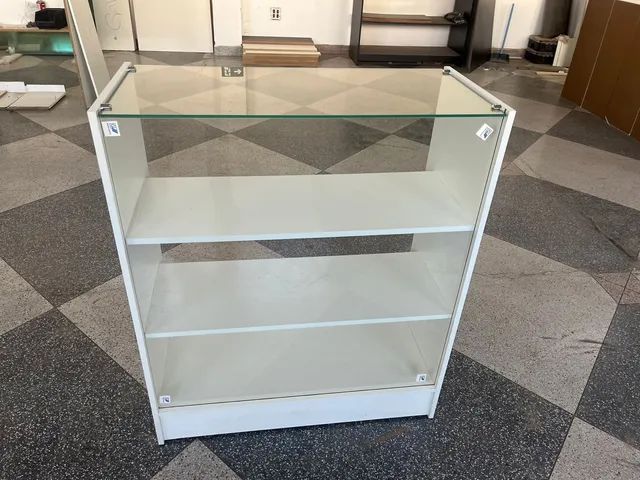 Balcão vitrine c/ vidro superior MDF  - Foto 2