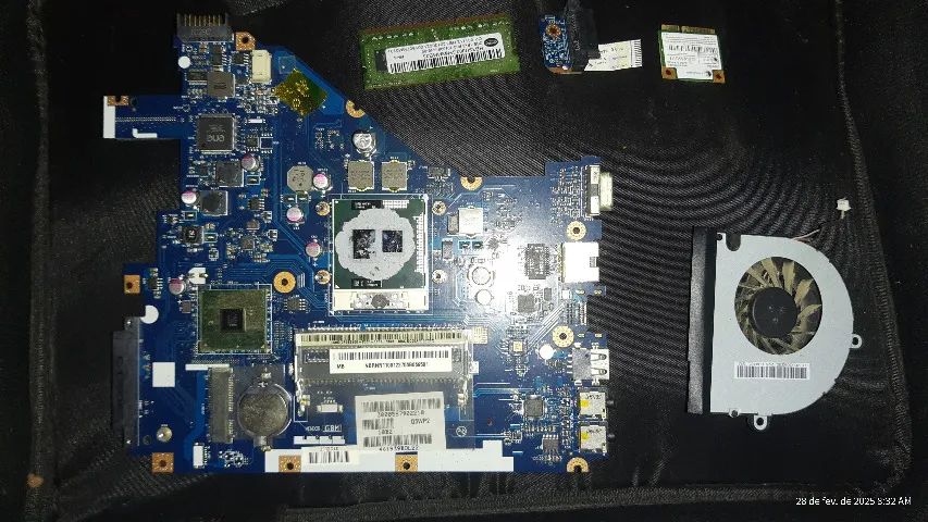 Peças Notebook Acer Aspire 5733-6432