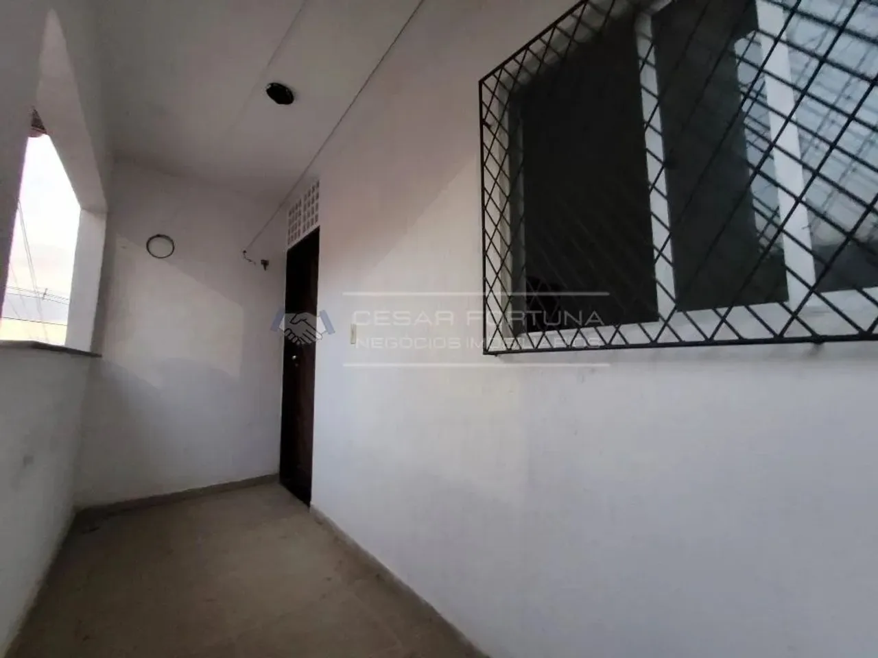 Apto 1 quarto na Av. Maria Lacerda - Nova Parnamarim