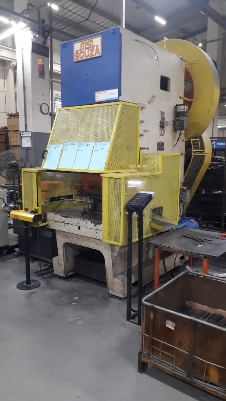 Prensa Excêntrica, MSL, 200ton freio por embreagem pneumática