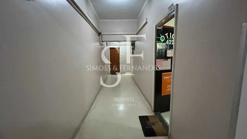Tijuca - Rua Conde de Bonfim- Sala comercial, com recepção e banheiro, servindo para diver