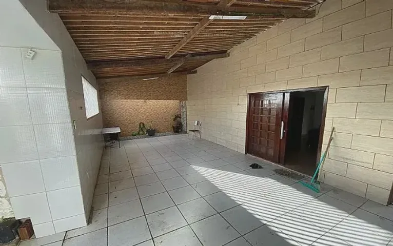 Venda de casa em Ponta Negra CON