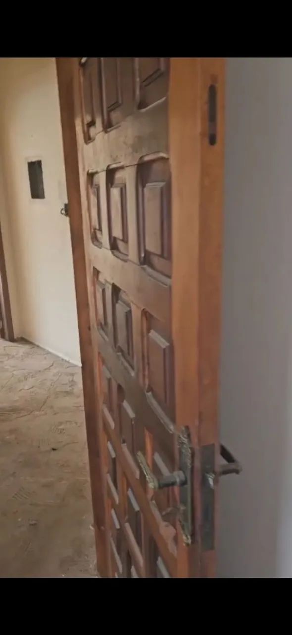 12 Portas de canela maciça. Apenas R$4.000 tudo - Foto 2