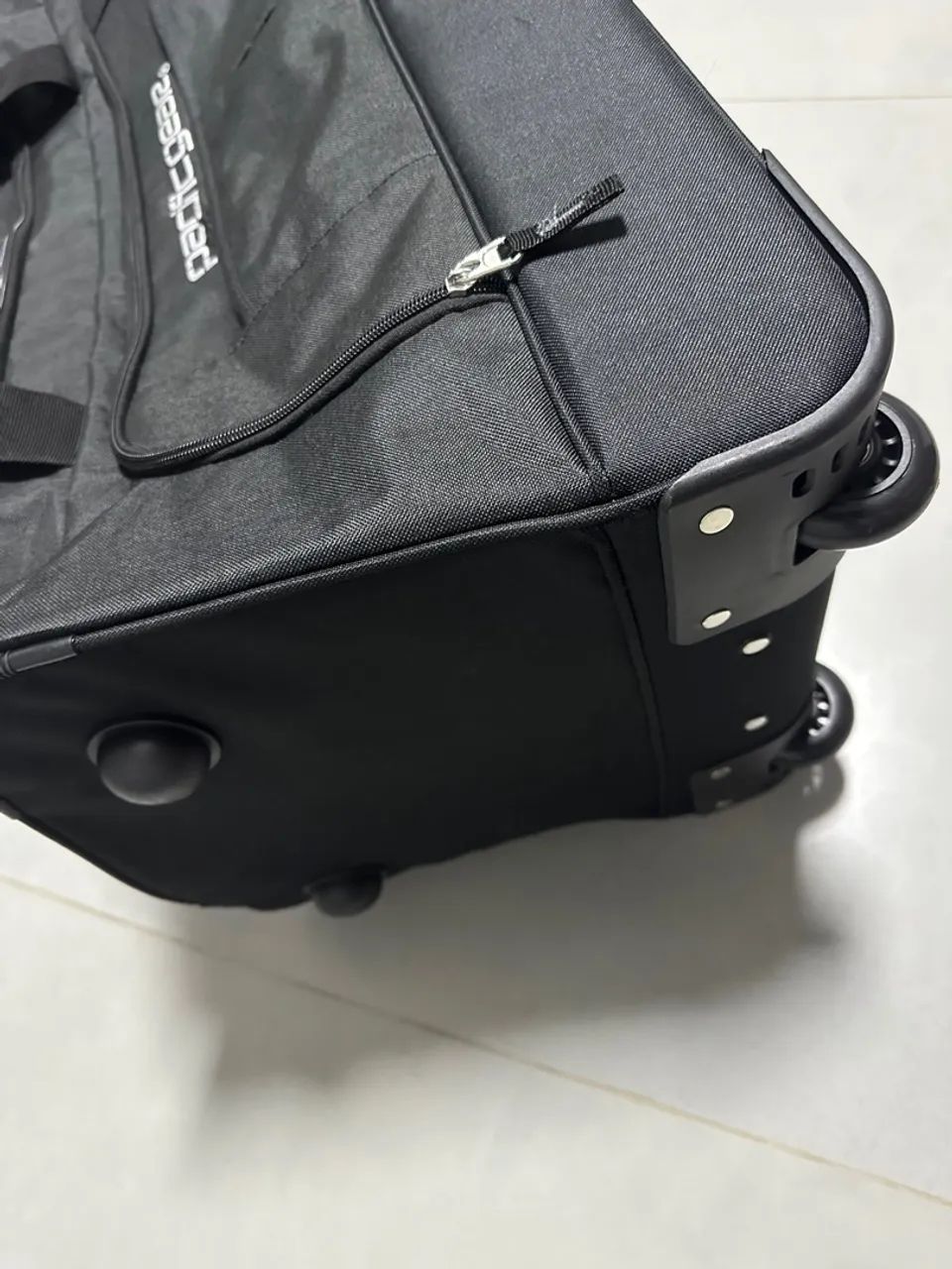 Mala de Viagem Pacific Gear com Rodinhas 30Kg - Foto 4