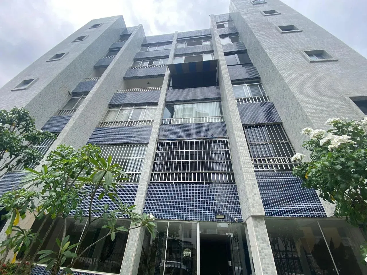 Estrela Dalva - Pituba / 120m² | 03 Quartos 01 Suíte | Nascente Total | 01 Vaga