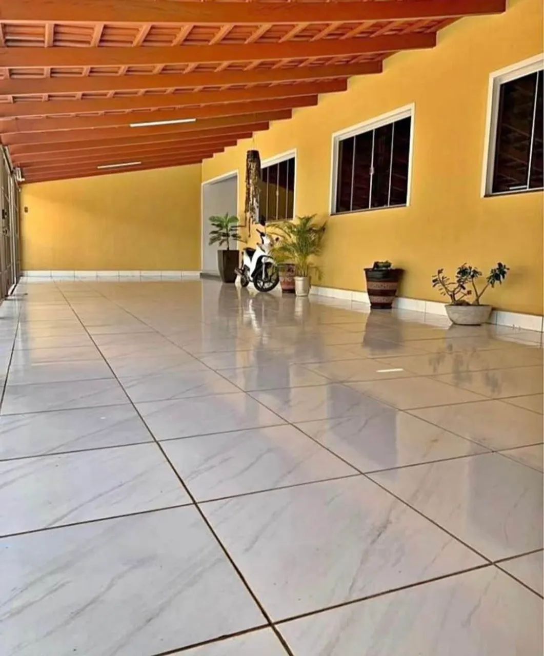 Vendo essa casa no Guará 1, QI 22