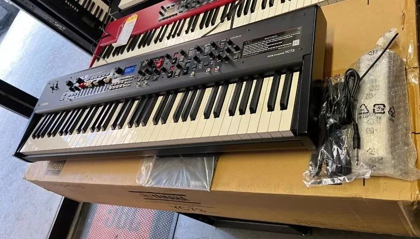 Yamaha YC73 - #Nord Roland Korg Casio