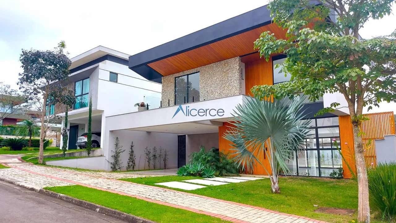 Casa 3 quartos - Residencial Alvim