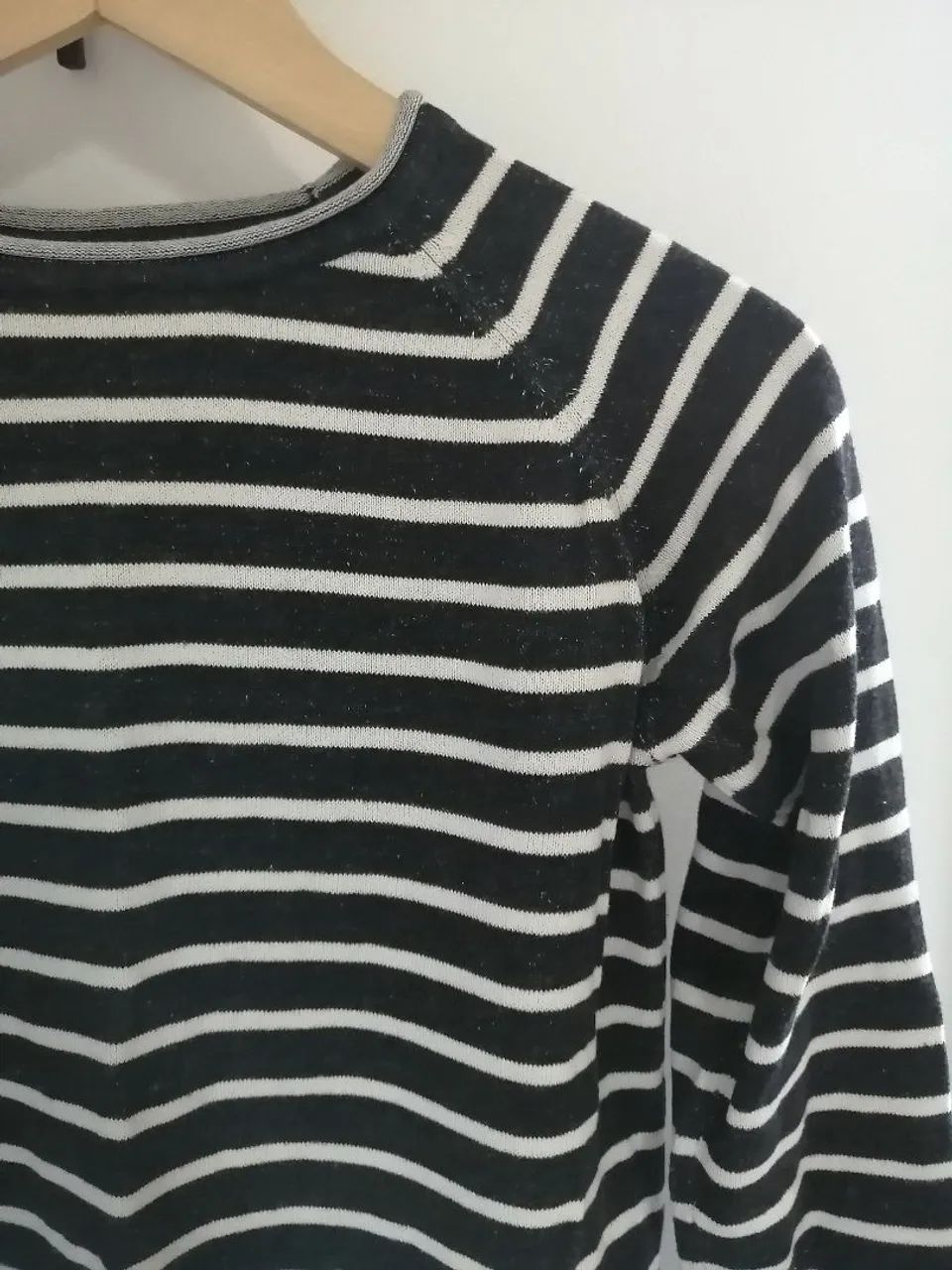 Blusa grossa listrada preta e branca - Foto 2