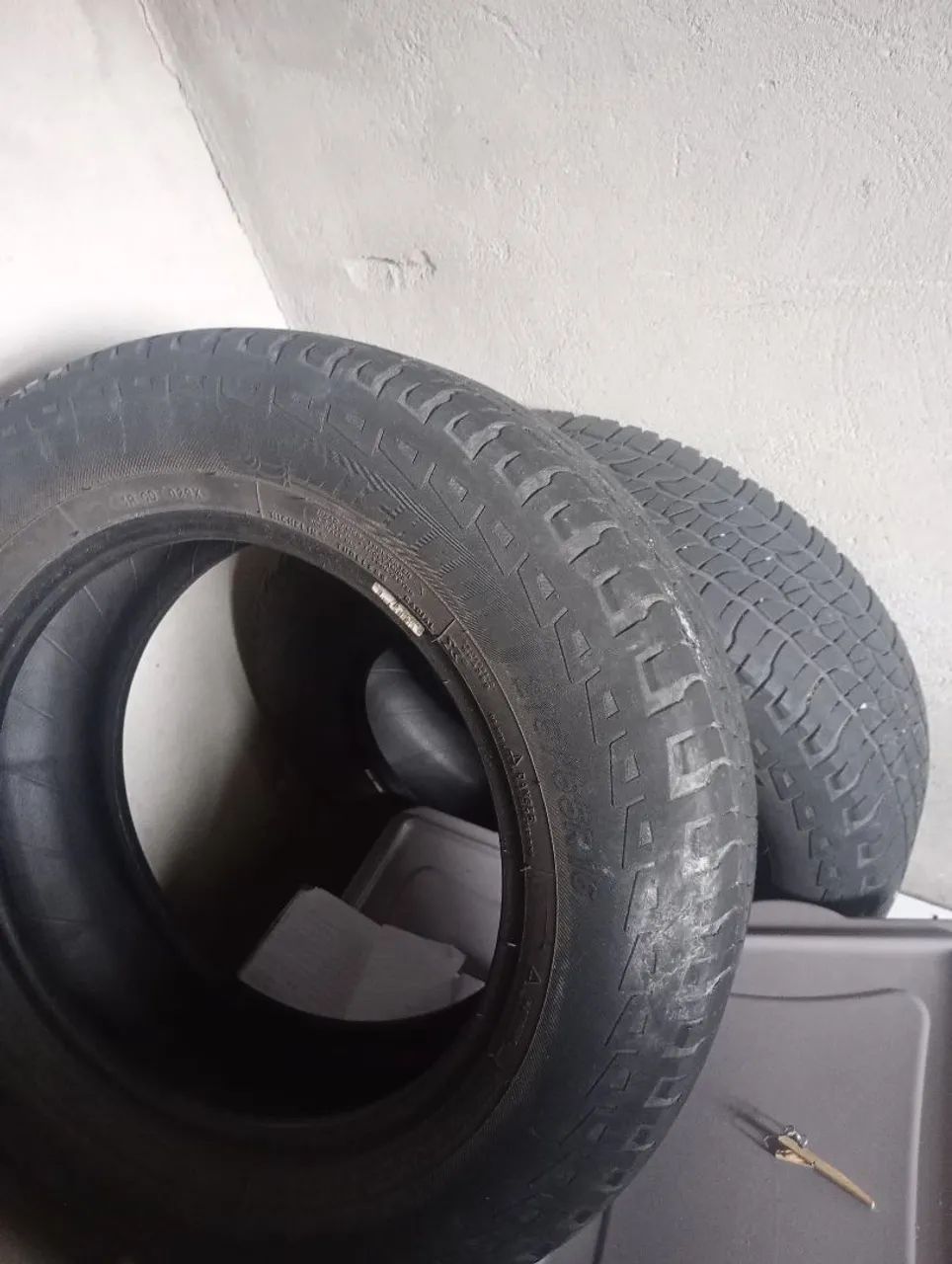  Par de Pneus 215/65/R16 Michelin USD - Foto 4