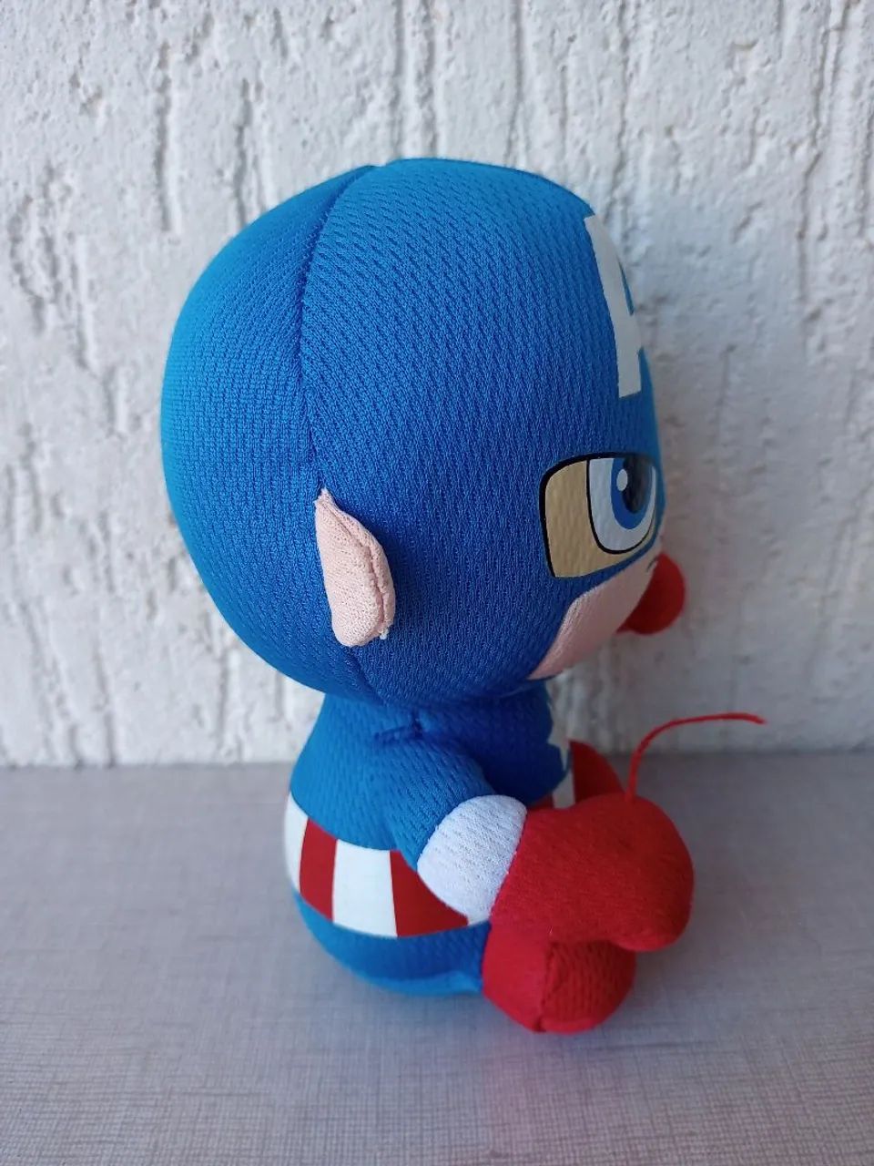 Boneco de Pelúcia Capitão América 15 cm  - Foto 5