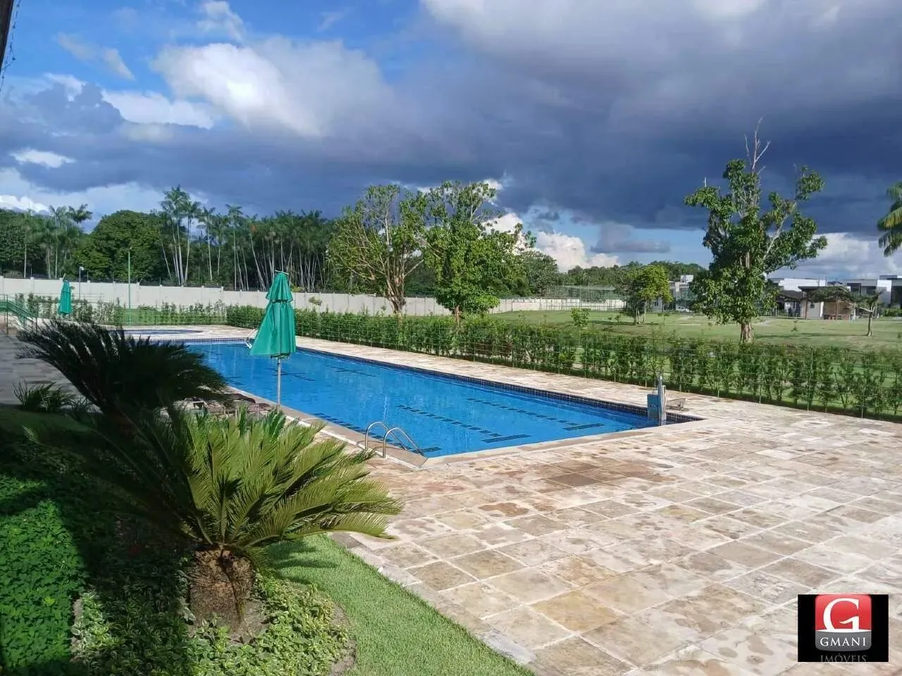 Lote à venda no Condomínio Jardins do Lago, Mario Covas