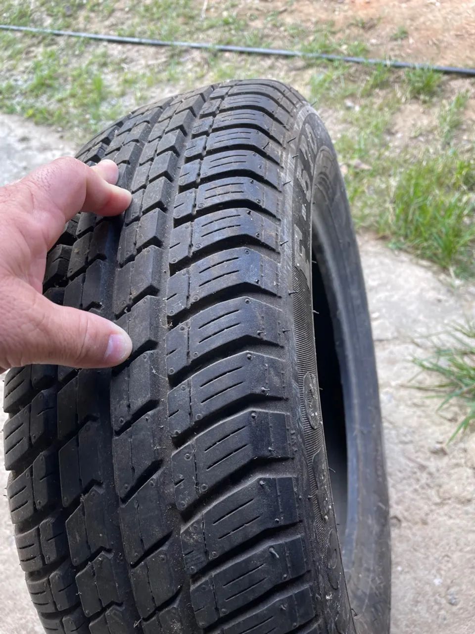 Pneu Firestone de época  - Foto 4