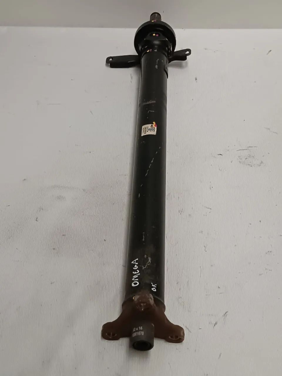 Eixo Cardan Traseiro Chevrolet Omega 3.6 V6 | 2007 à 2013 - Usado/Original  - Peças para carros, vans e utilitários - Xaxim, Curitiba 1440229906 | OLX