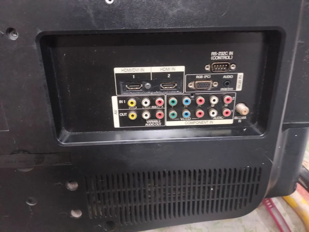 Tv de LCD 26 polegadas LG mod, 30 R . Usada - Foto 3