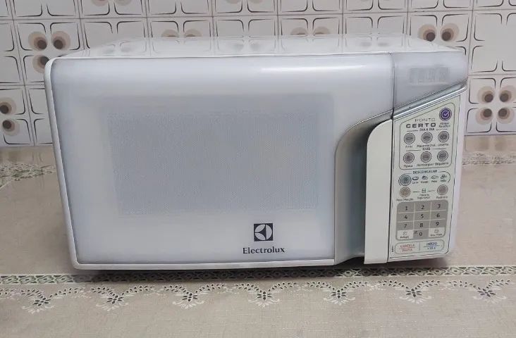 Microondas electrolux 110Volts funcionando  - Foto 2